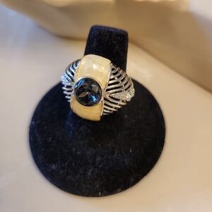 Fashion sterling tone crystal ring